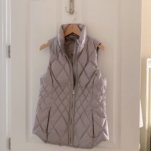 Women’s Athleta down filled vest